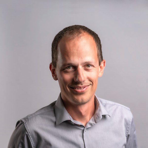 Luka Brezavscek