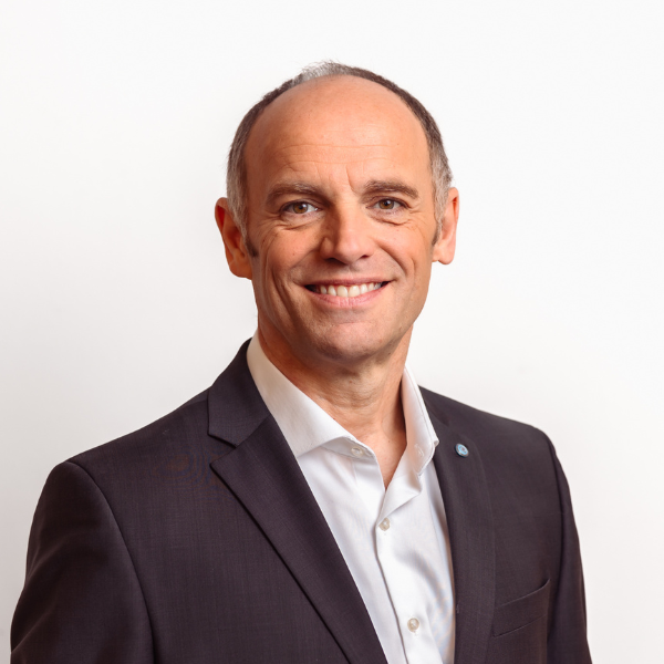 Dr. Wladimir Polzer